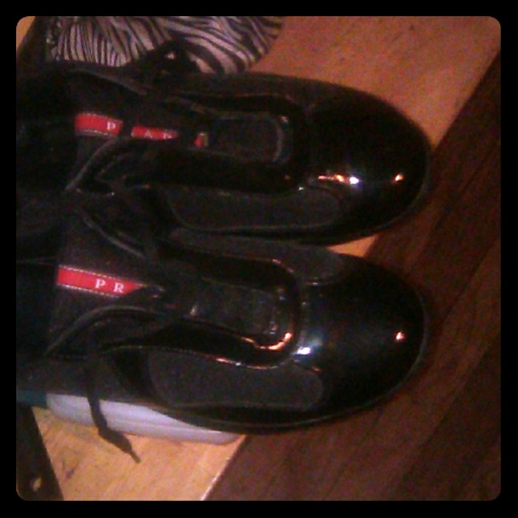Prada sneakers - Picture 1 of 4